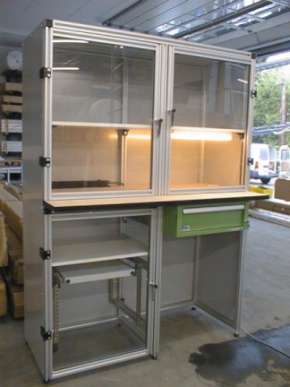 machine guard with polycarbonate panels